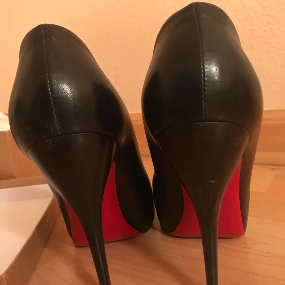 Christian Louboutin classic christian
